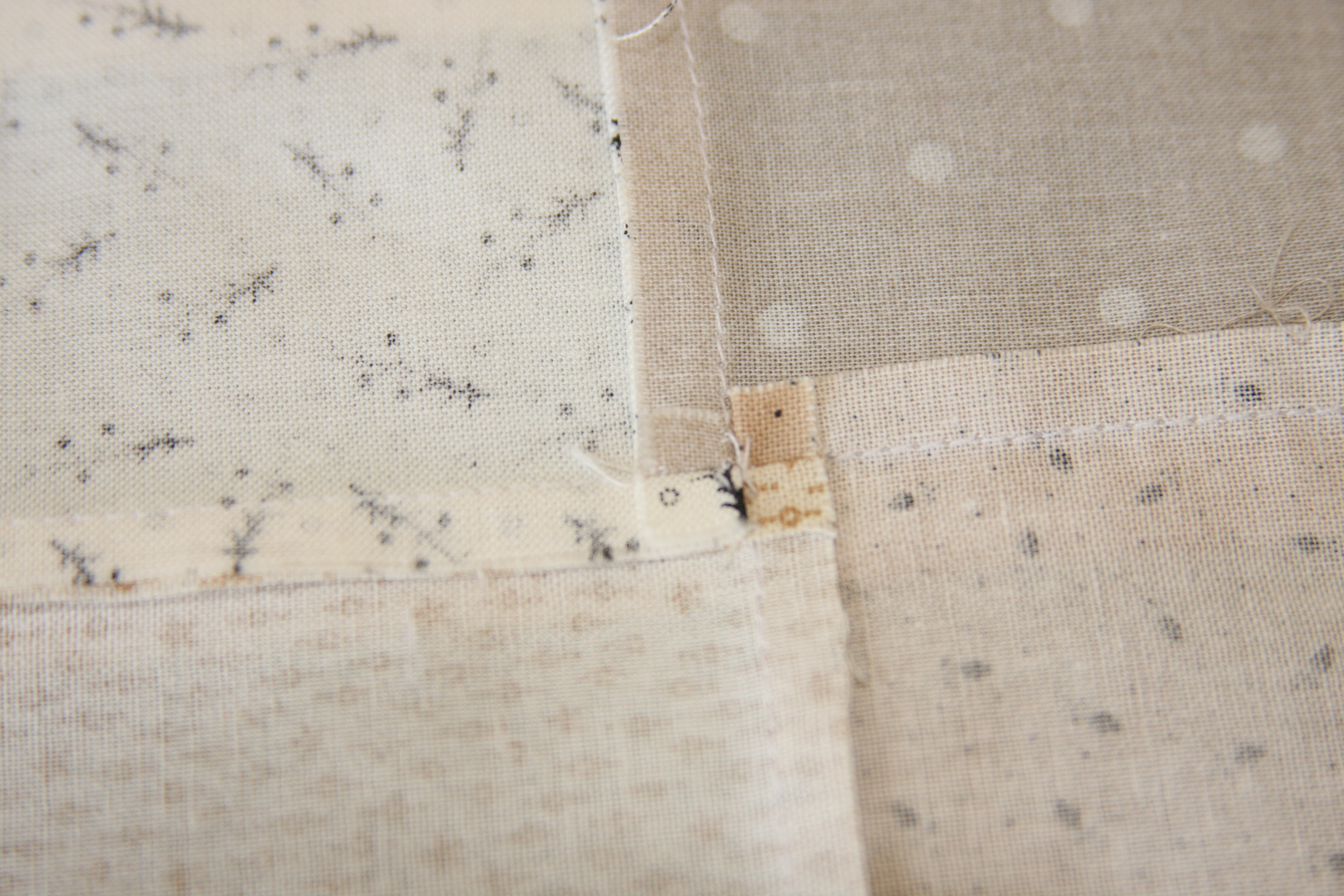 How to pop your seams (and make a 6 1/2 inch Four-patch square)